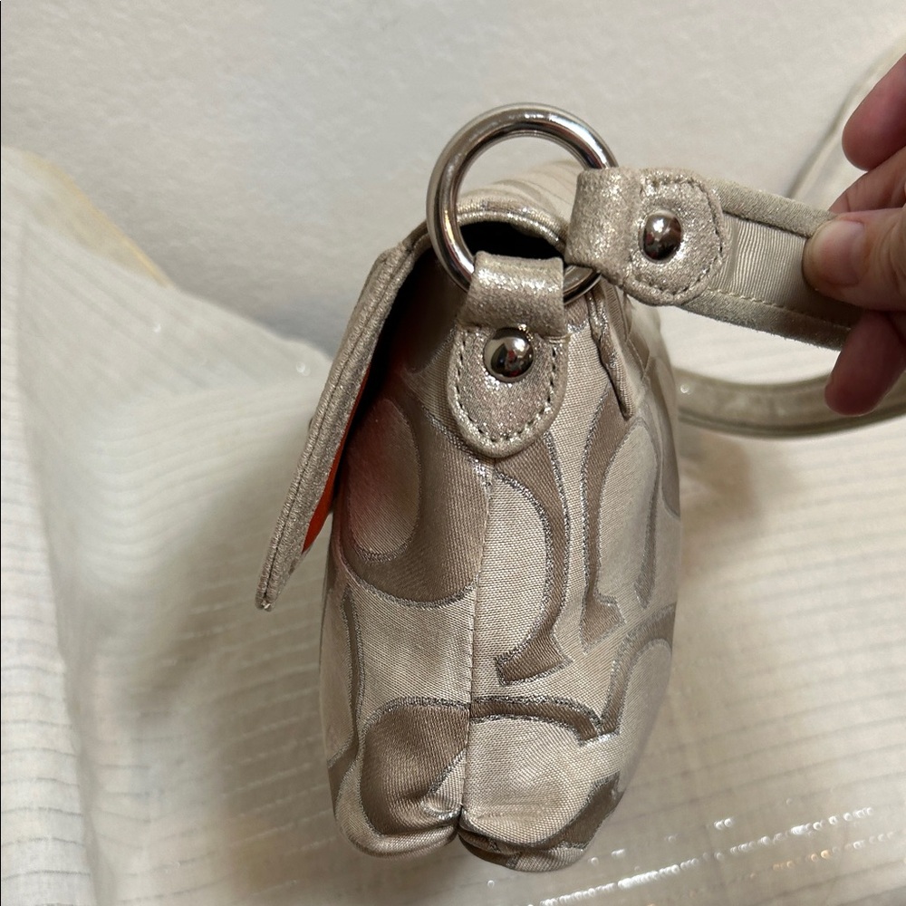 Coach Beige and silver sparkle  Signature Shoulder Bag - Picture 12 of 13